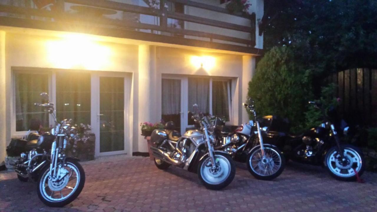 Mîndruloc Motel Ioanis מראה חיצוני תמונה